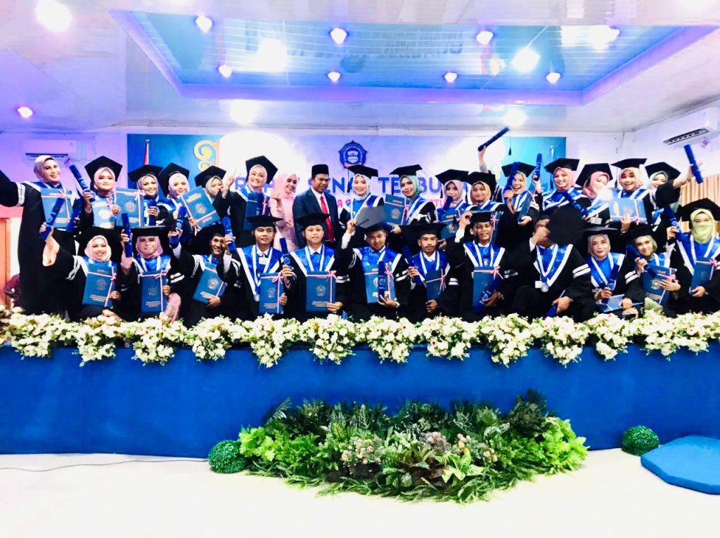 Wisuda 300 Sarjana, IAI Almuslim Aceh Harapkan Bisa Terus Berbenah