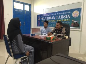 PAYA LIPAH - Dalam rangka menghidupkan bulan Ramadan, Lembaga Tahsinul Quran (LTQ) Institut Agama Islam (IAI) Almuslim Aceh menggelar pelatihan tahsin dan juga tes potensi minat dan bakat bekerja sama dengan Program Studi Manajemen Pendidikan Islam (MPI).