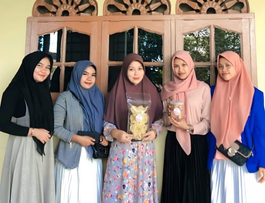 Mahasiswa KPM Tematik Tingkeum Manyang Lakukan Pendampingan UMKM