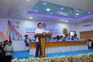 UAS Beri Semangat untuk Wisudawan IAI Almuslim Aceh