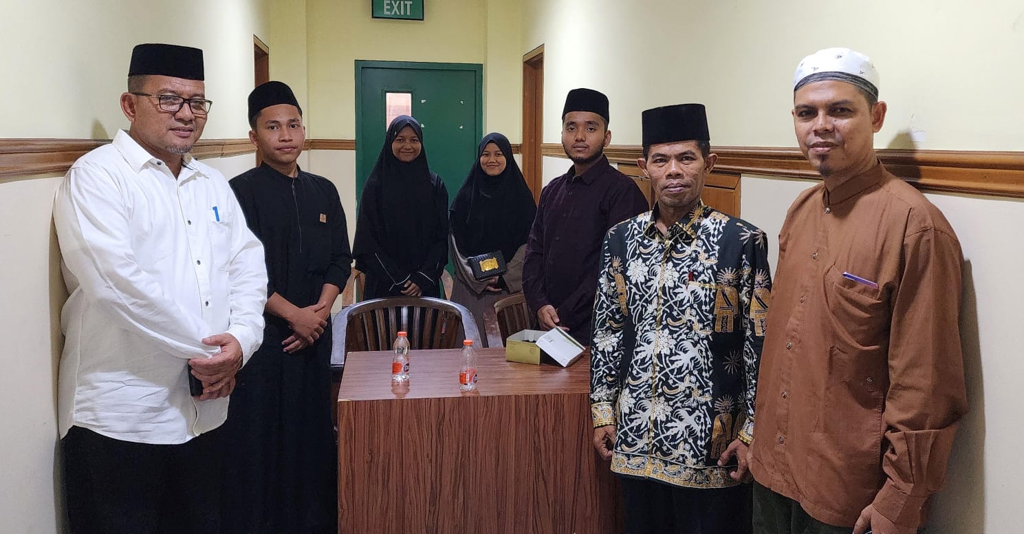 Keren, Mahasiswi PBA IAI Almuslim Aceh Masuk Final STQHN di Jambi