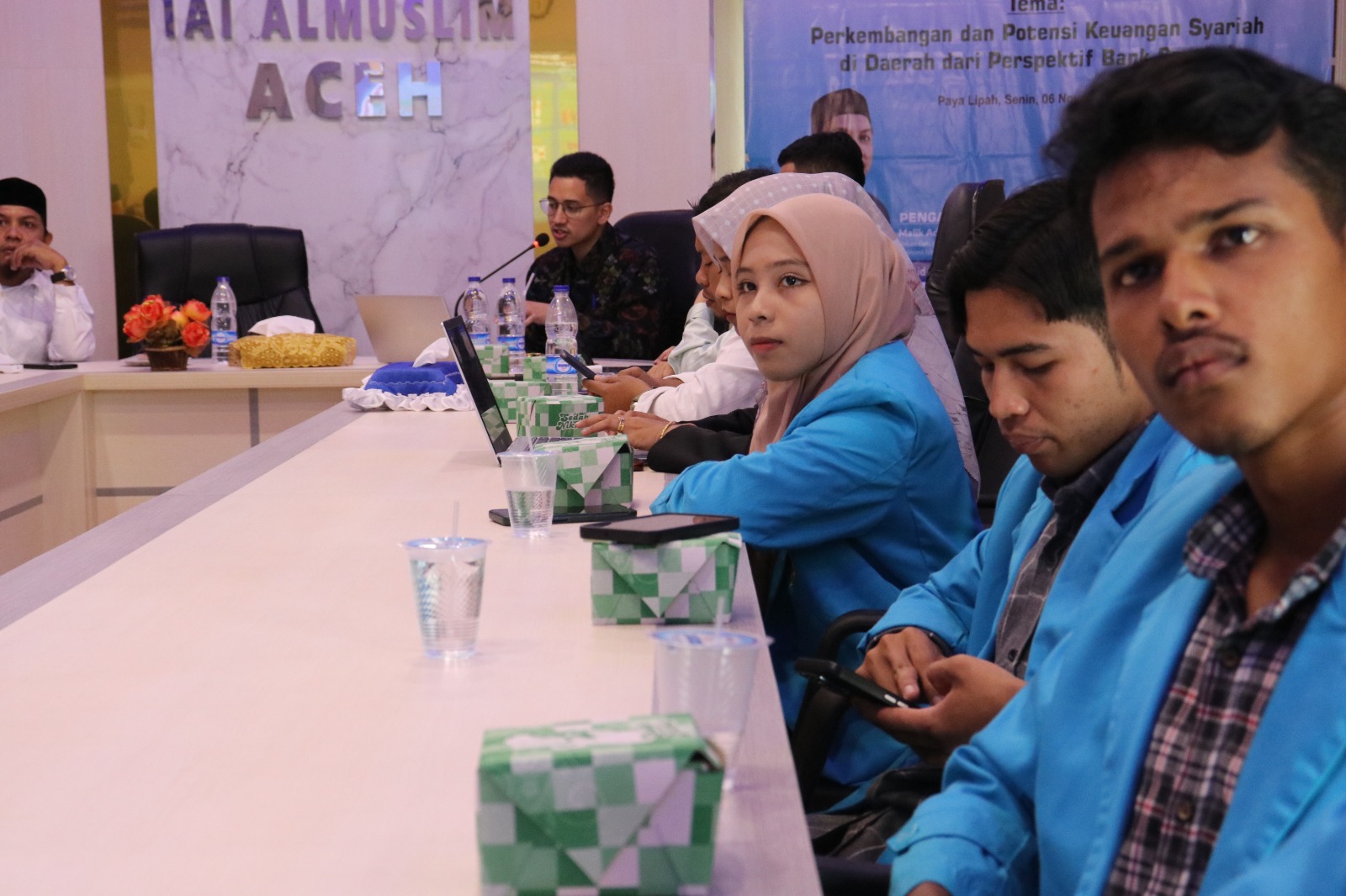 Perwakilan BI Lhokseumawe Isi Seminar Bulanan di FSEI IAI Almuslim Aceh