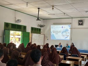 Perdana, KSPM Jeumpa UIA Gelar Edukasi Publik ke Sekolah