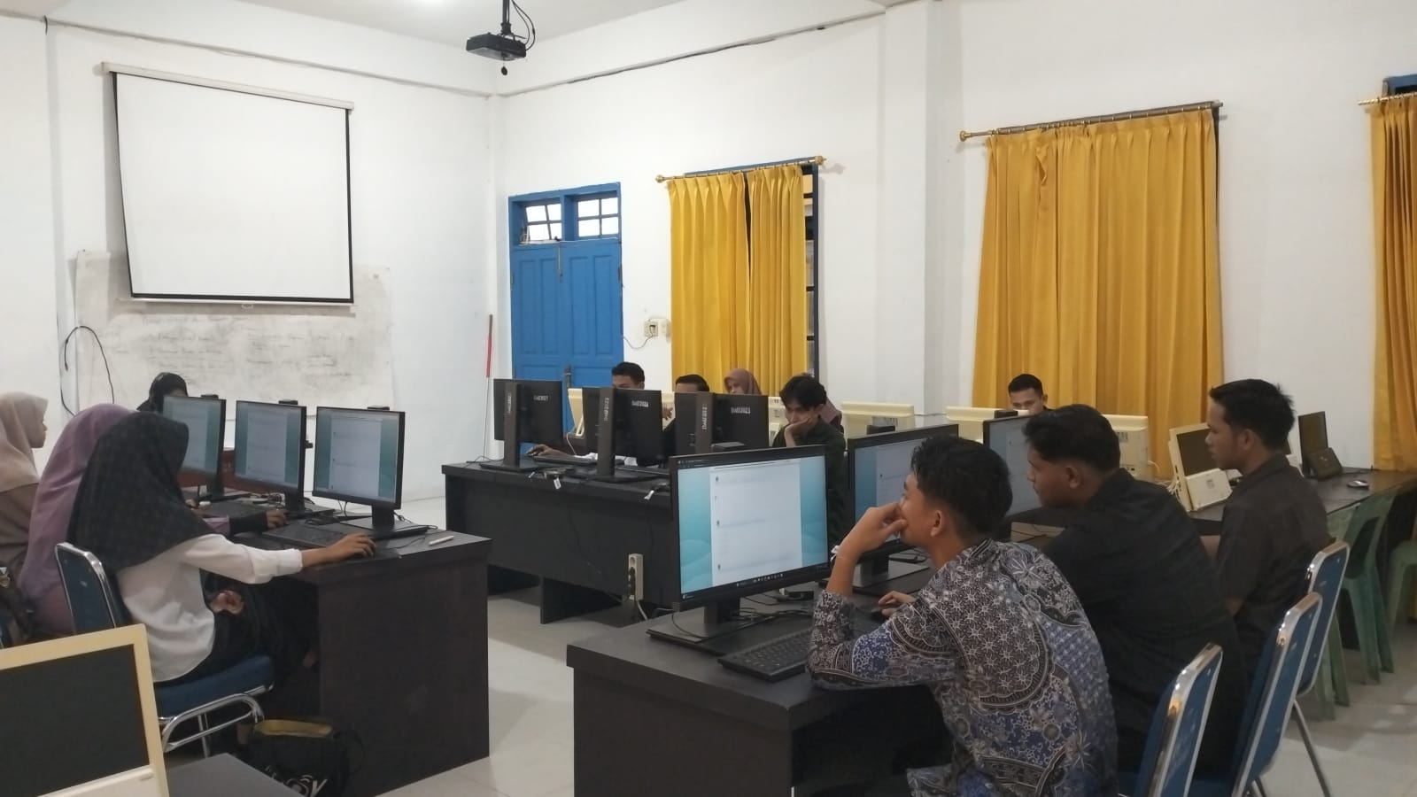 peserta ujian mandiri pmb universitas islam aceh 2025