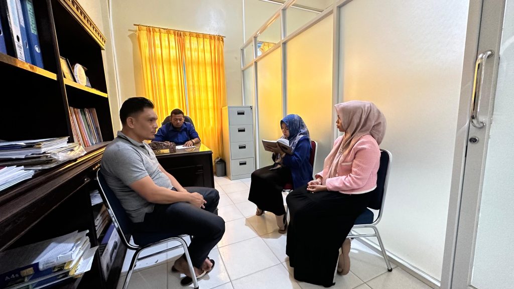 rapat perdana dekanat