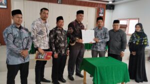 Penanandatangan kerja sama STIT Al-Hilal dan STIS Al-Hilal Sigli dengan Universitas Islam Aceh