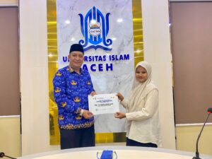 Mahasiswa UIA Terima Beasiswa BI, Sekaligus Pilih Pemimpin Baru GenBI