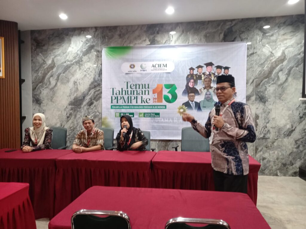 Perkuat Rekognisi Nasional, Universitas Islam Aceh Unjuk Gigi pada Forum PPMPI XIII di UNUJA